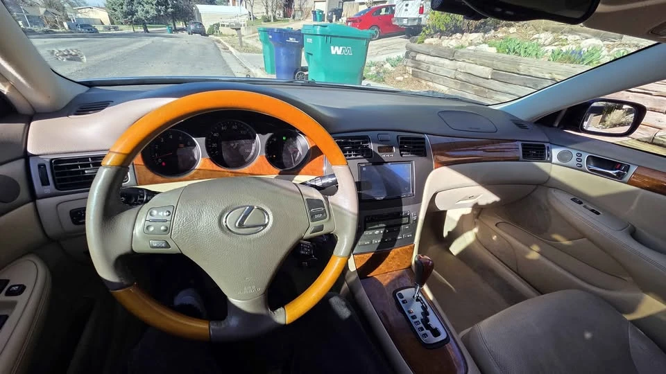 2005 Lexus ES 4th Gen - Image 6 of 19