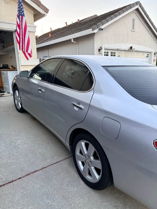 2005 Lexus ES 4th Gen - Image 9 of 15