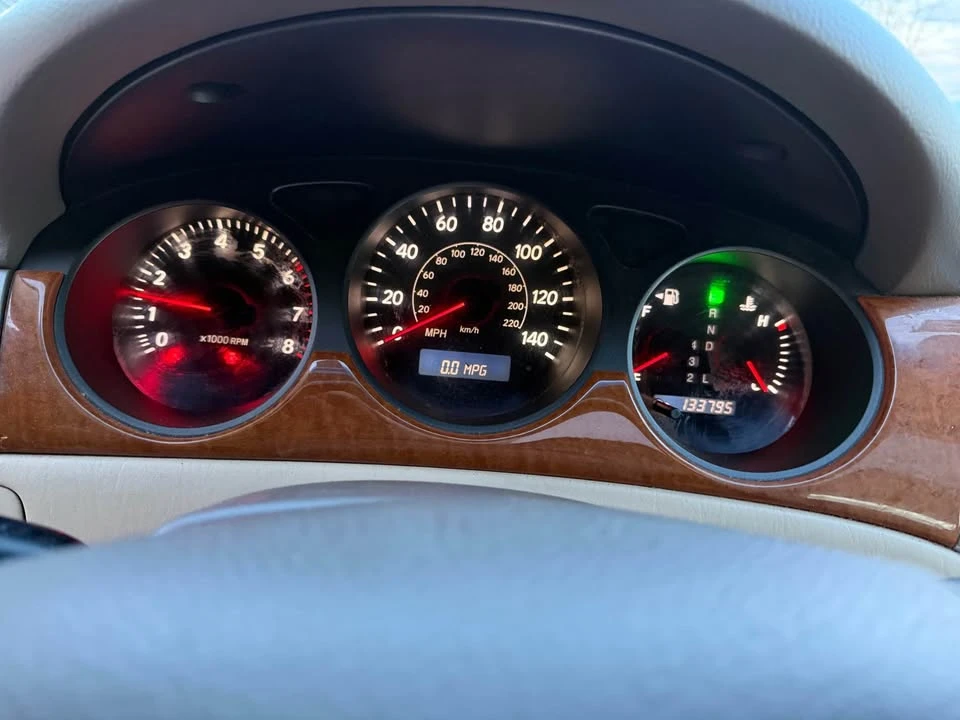 2005 Lexus ES 4th Gen - Image 8 of 9