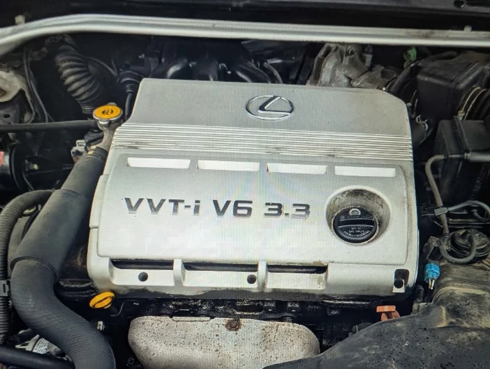 2005 Lexus ES 4th Gen - Image 12 of 19