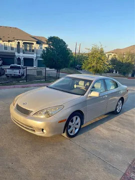 2005 Lexus ES 330 Sedan