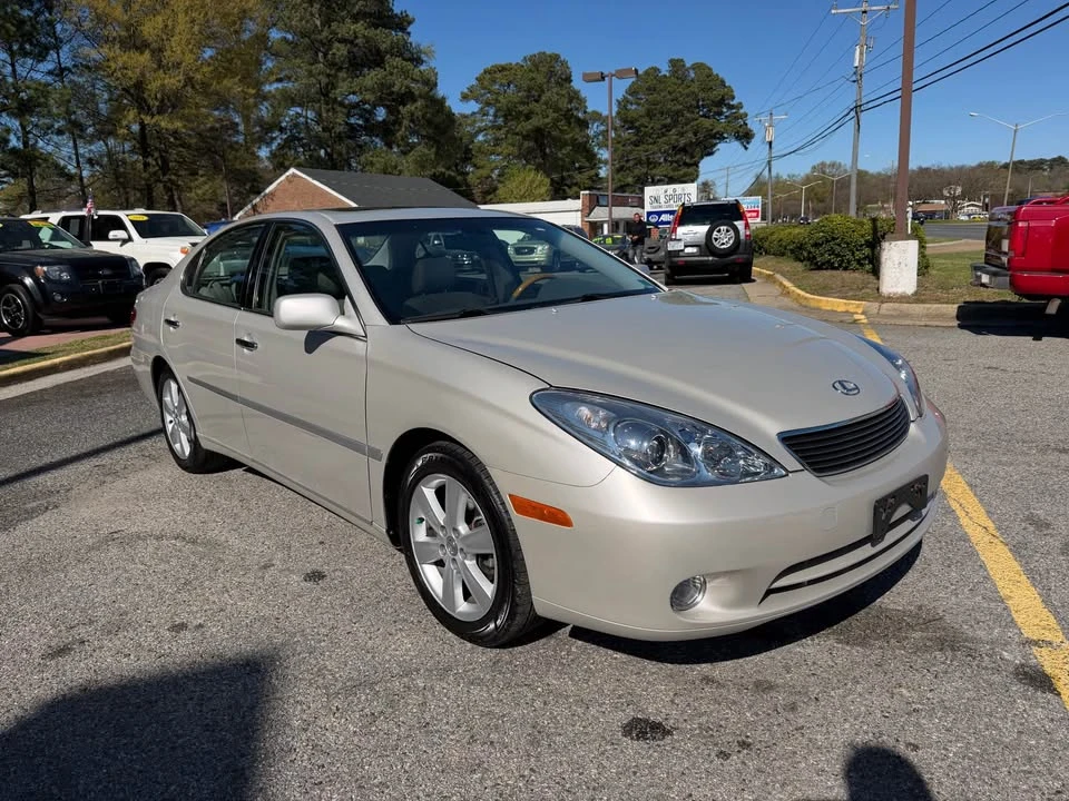 2005 Lexus ES 4th Gen - Image 2 of 20