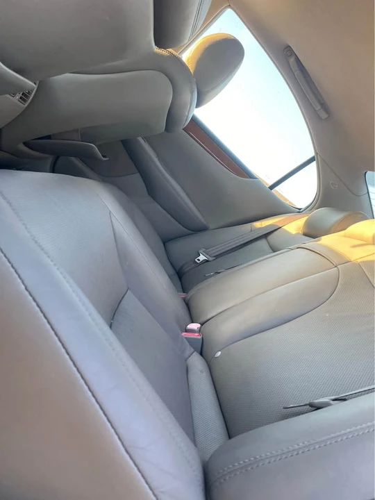 2005 Lexus ES 4th Gen - Image 19 of 20