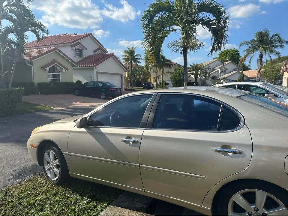 2005 Lexus ES 4th Gen - Image 8 of 9