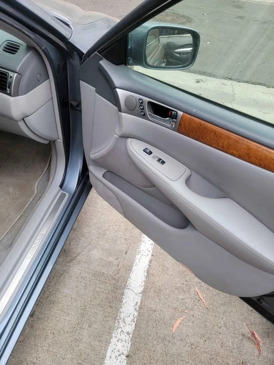 2005 Lexus ES 4th Gen - Image 6 of 8