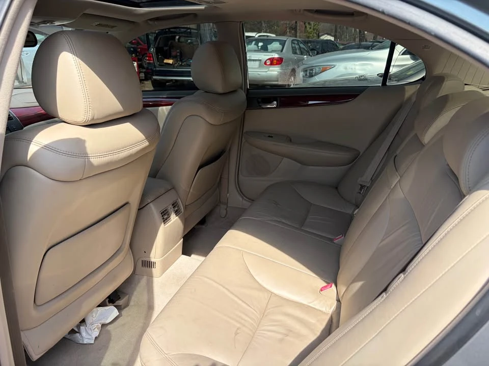 2005 Lexus ES 4th Gen - Image 8 of 8