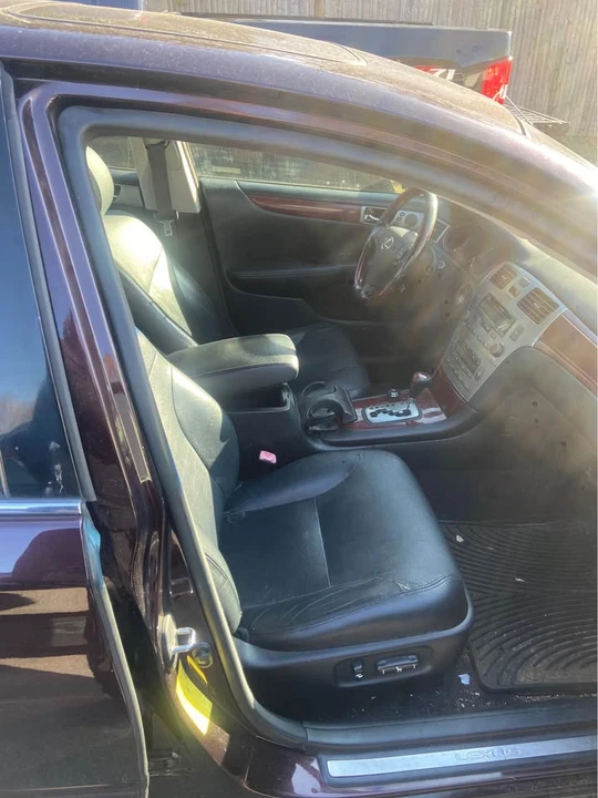 2005 Lexus ES 4th Gen - Image 5 of 5