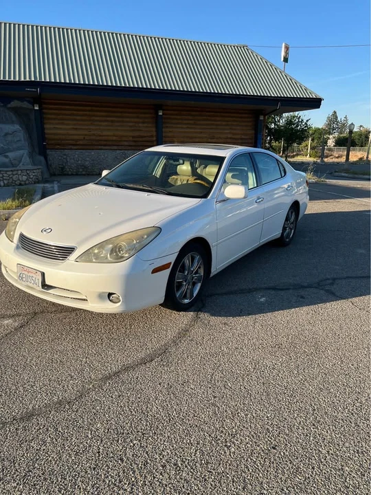 2005 Lexus ES 4th Gen - Image 3 of 7