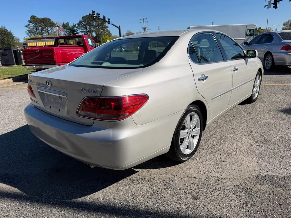 2005 Lexus ES 4th Gen - Image 3 of 20