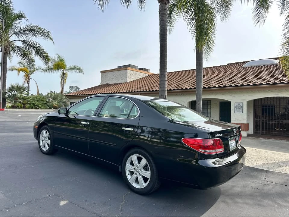 2005 Lexus ES 4th Gen - Image 5 of 13
