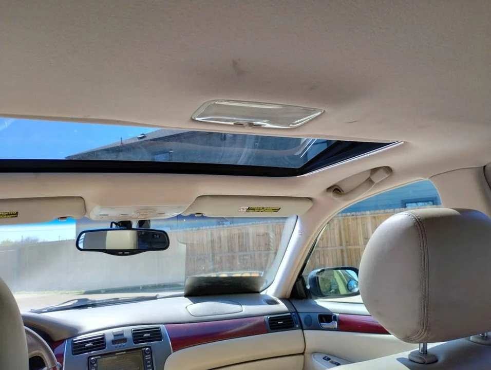 2005 Lexus ES 4th Gen - Image 8 of 9