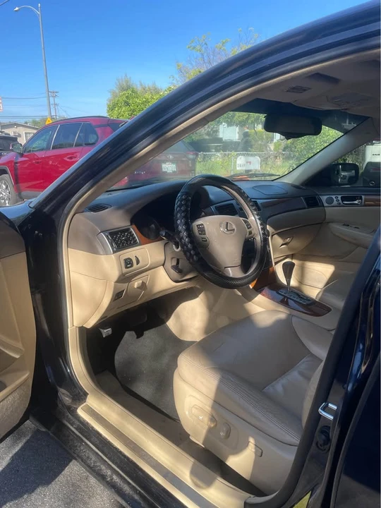 2005 Lexus ES 4th Gen - Image 6 of 17