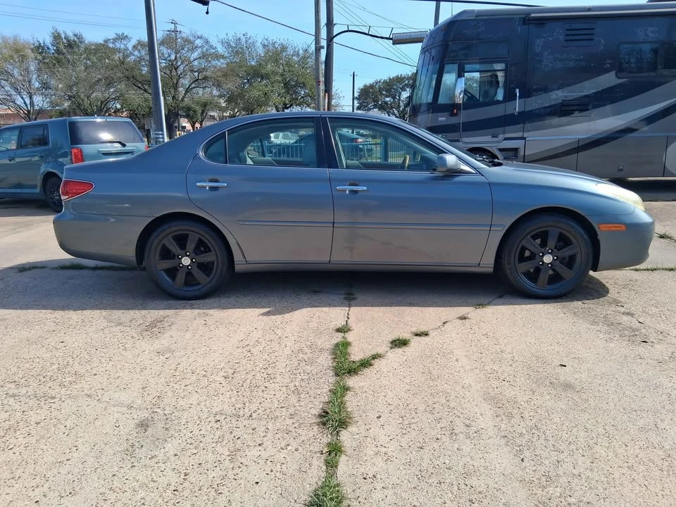 2005 Lexus ES 4th Gen - Image 7 of 14