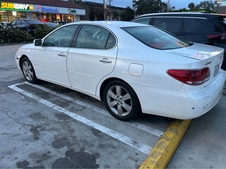 2005 Lexus ES 4th Gen - Image 3 of 8