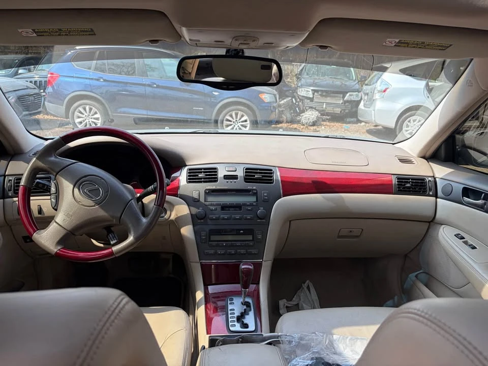 2005 Lexus ES 4th Gen - Image 7 of 8