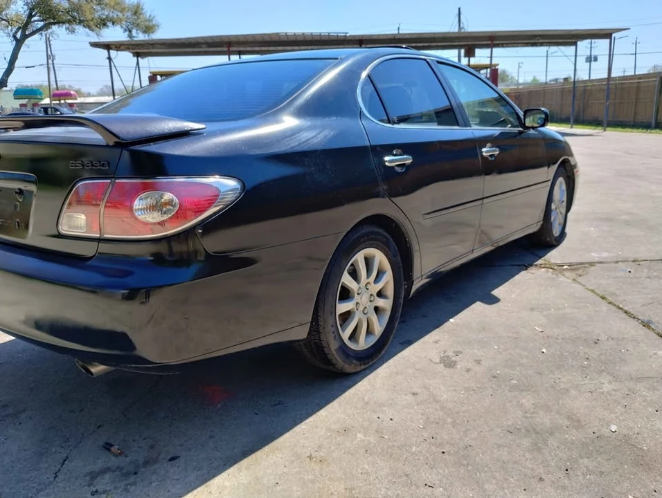 2005 Lexus ES 4th Gen - Image 3 of 9