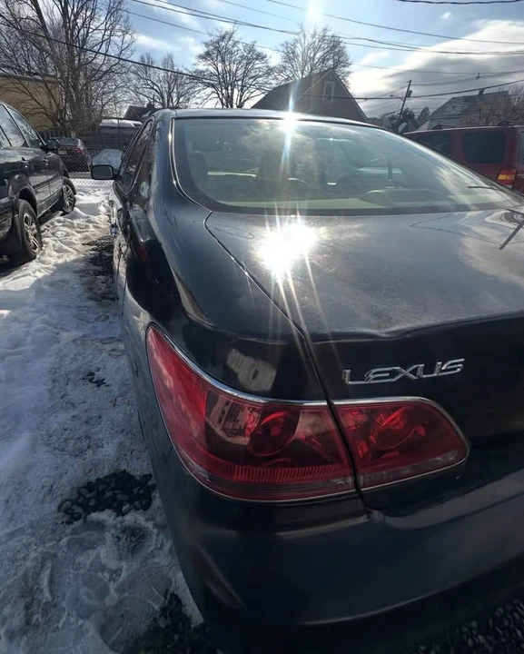 2005 Lexus ES 4th Gen - Image 7 of 10