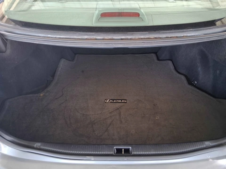 2005 Lexus ES 4th Gen - Image 13 of 14