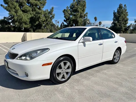 2005 Lexus ES 330 Sedan