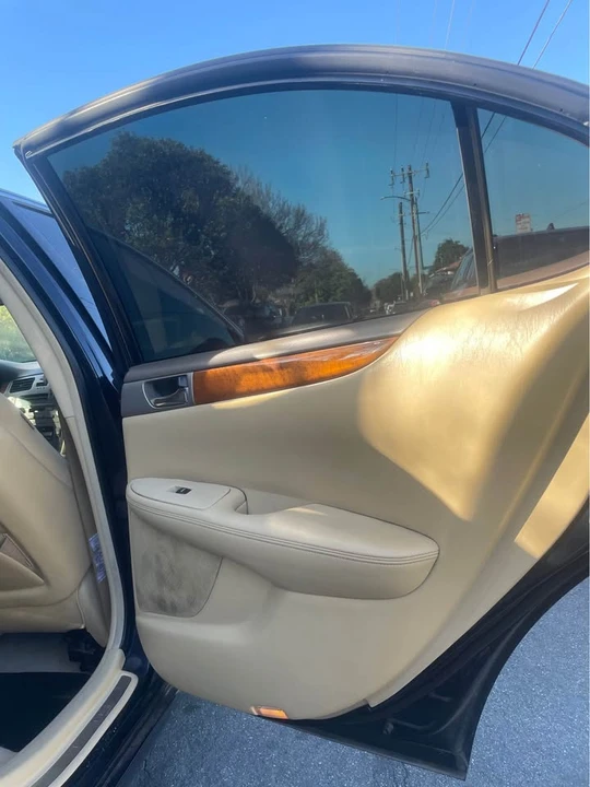 2005 Lexus ES 4th Gen - Image 13 of 17