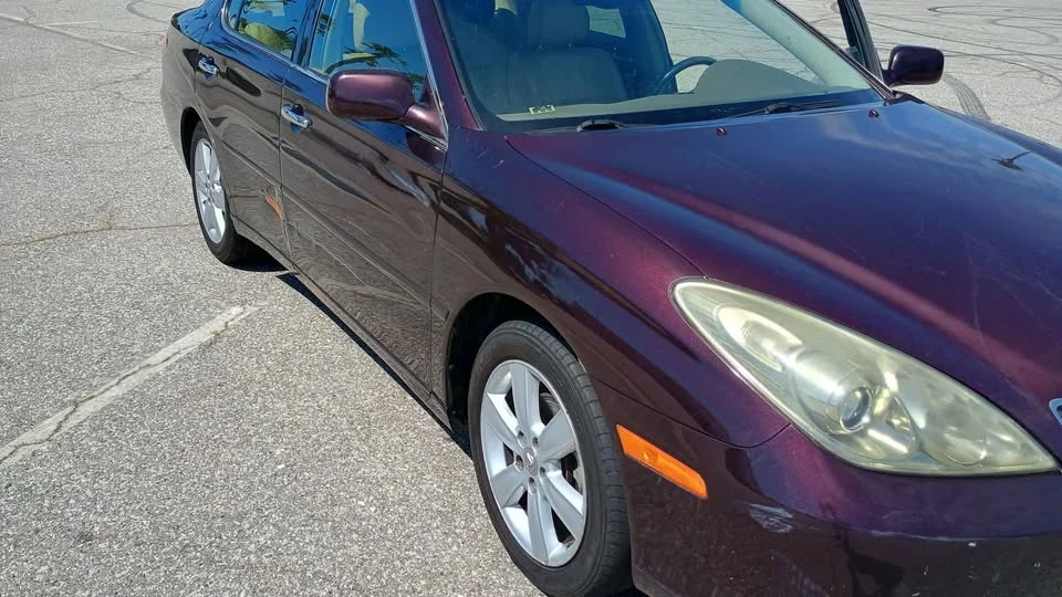 2005 Lexus ES 4th Gen - Image 3 of 11