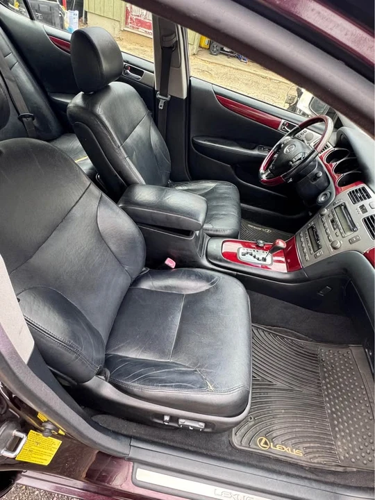 2005 Lexus ES 4th Gen - Image 6 of 11