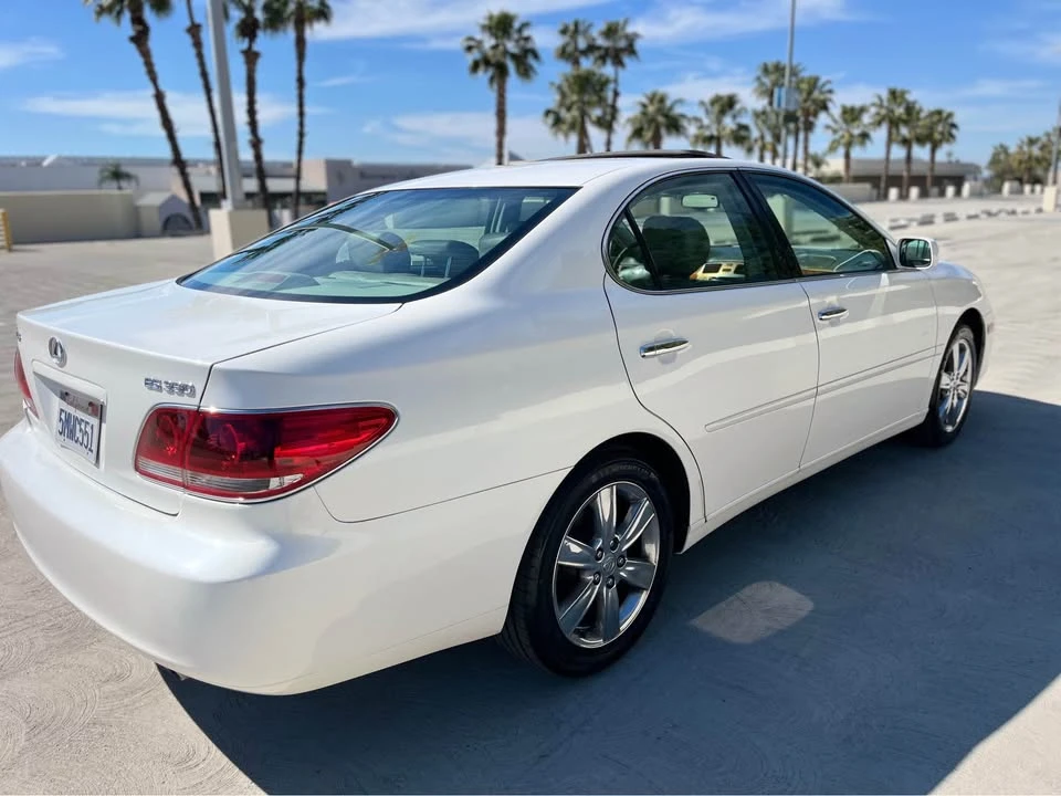 2005 Lexus ES 4th Gen - Image 5 of 19