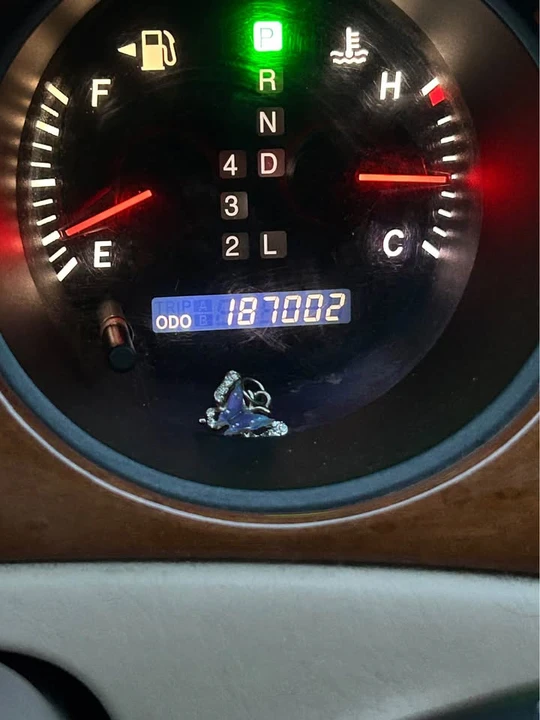 2005 Lexus ES 4th Gen - Image 2 of 8