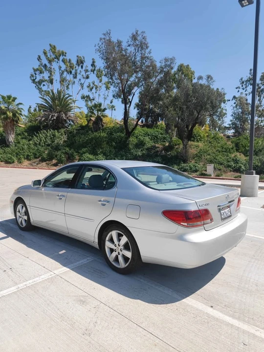 2005 Lexus ES 4th Gen - Image 6 of 15