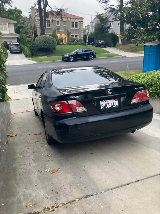 2005 Lexus ES 4th Gen - Image 5 of 7