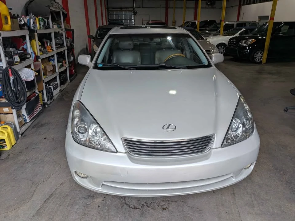 2005 Lexus ES 4th Gen - Image 3 of 8