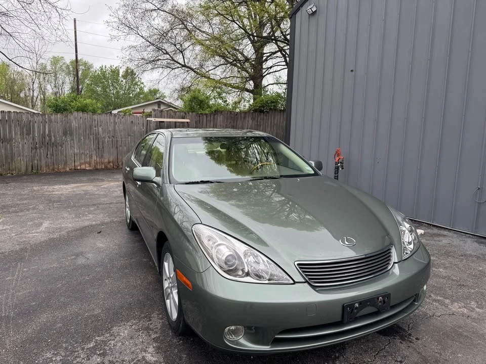 2005 Lexus ES 4th Gen - Image 8 of 14