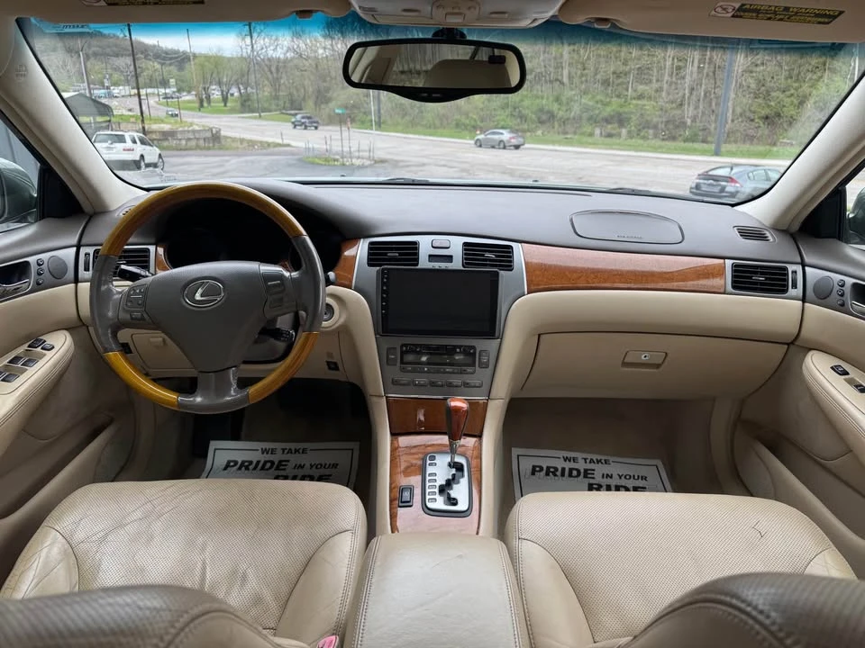 2005 Lexus ES 4th Gen - Image 12 of 14