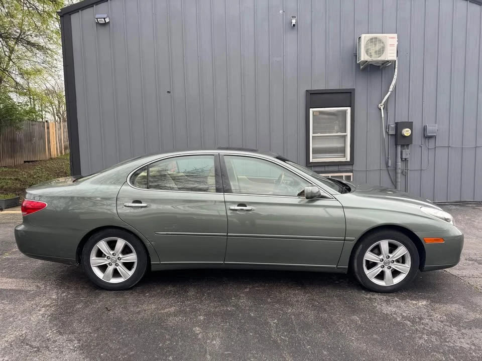 2005 Lexus ES 4th Gen - Image 7 of 14