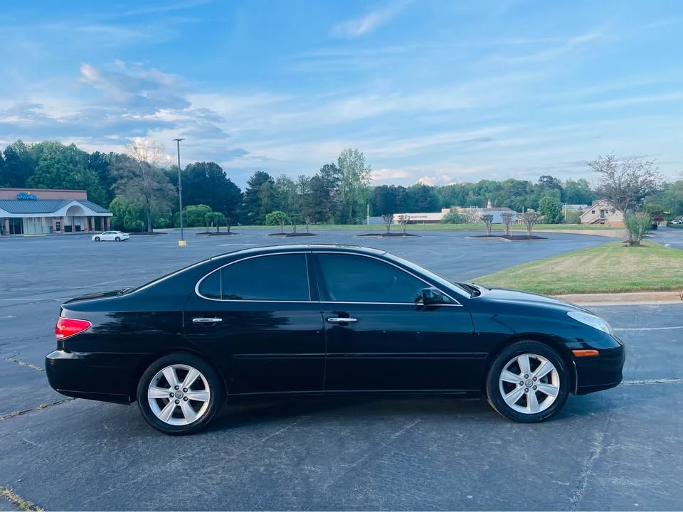 2005 Lexus ES 4th Gen - Image 4 of 14