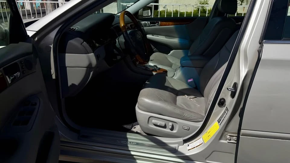 2005 Lexus ES 4th Gen - Image 8 of 10