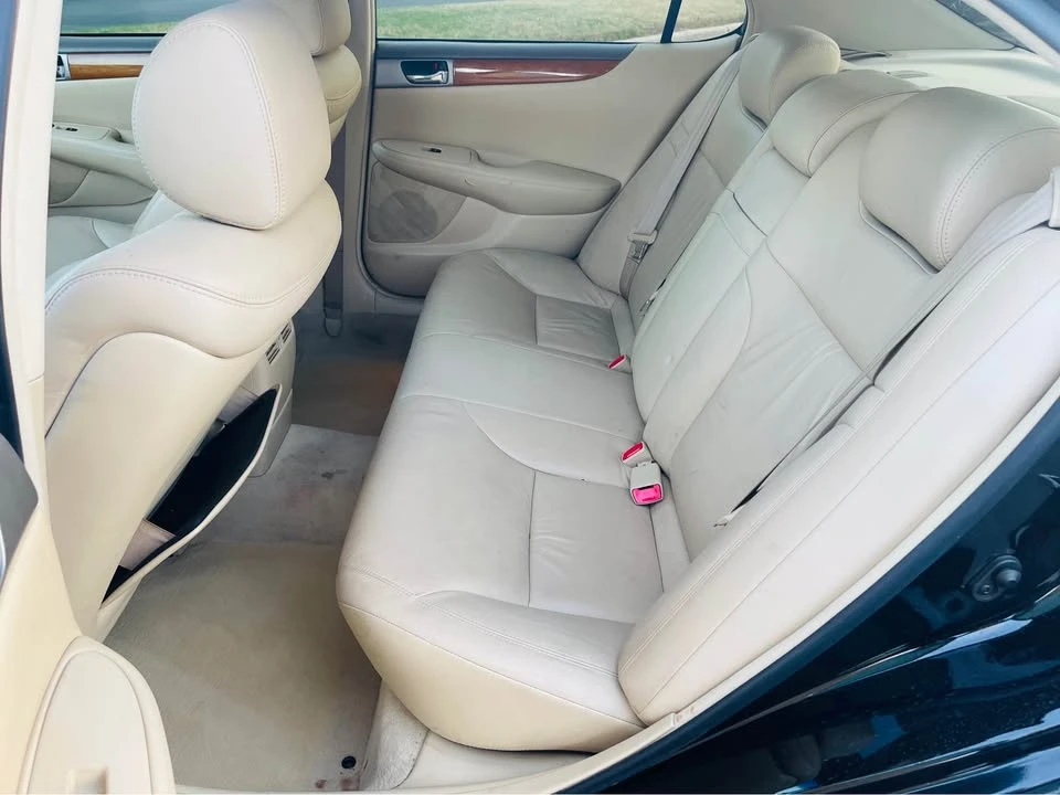 2005 Lexus ES 4th Gen - Image 8 of 14