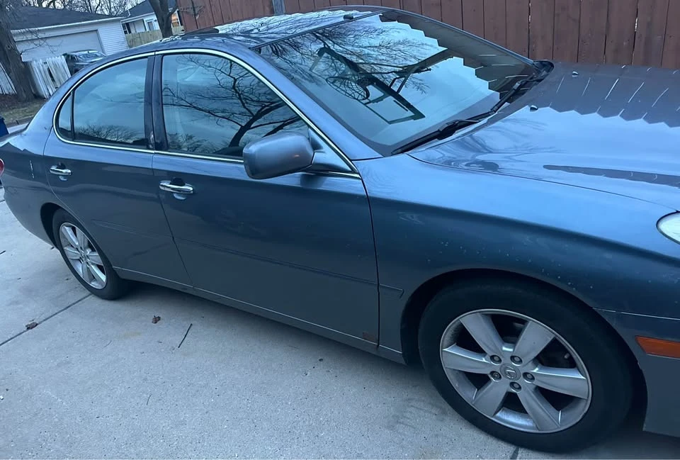 2005 Lexus ES 4th Gen - Image 6 of 11