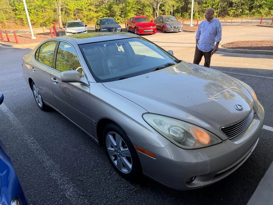 2005 Lexus ES 4th Gen - Image 3 of 6