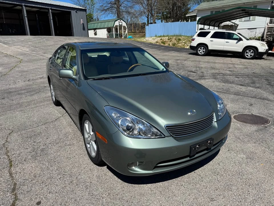 2005 Lexus ES 4th Gen - Image 9 of 16
