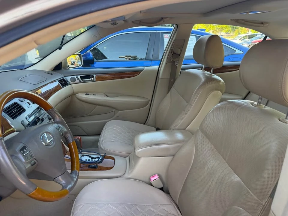 2005 Lexus ES 4th Gen - Image 5 of 6