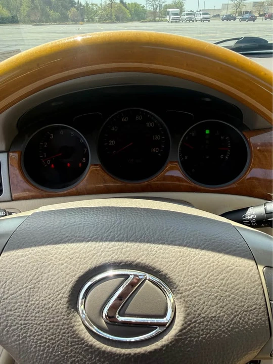 2005 Lexus ES 4th Gen - Image 8 of 8