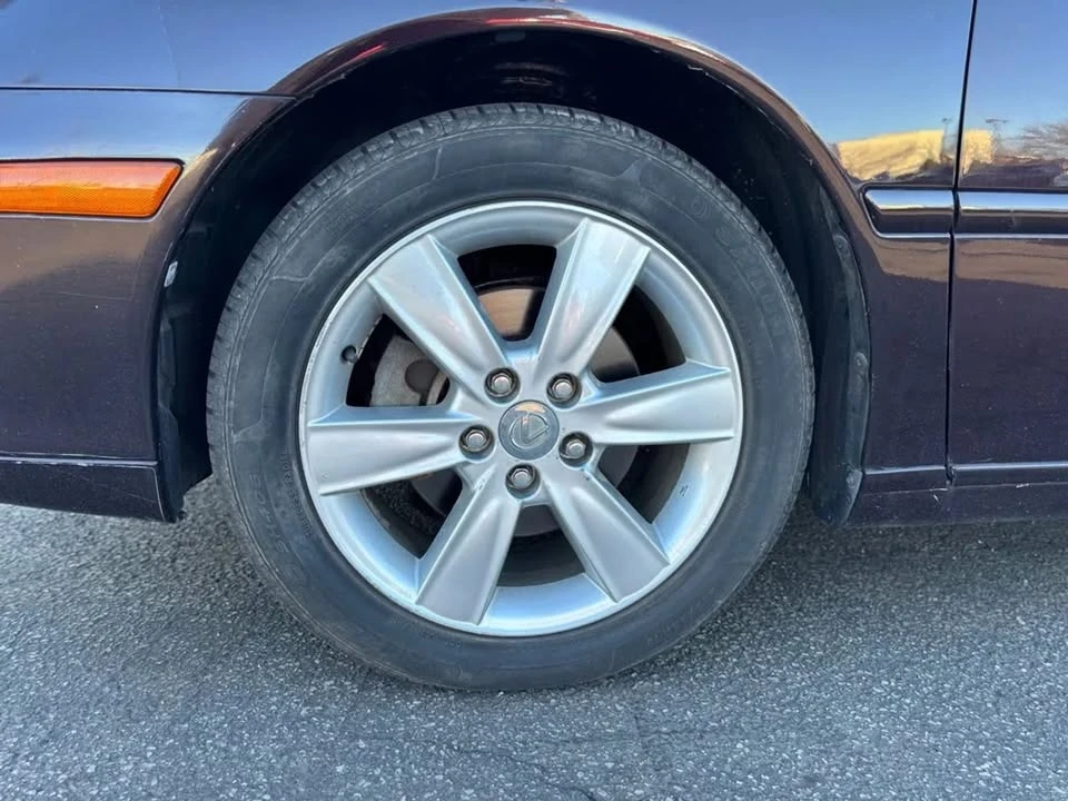2005 Lexus ES 4th Gen - Image 19 of 20