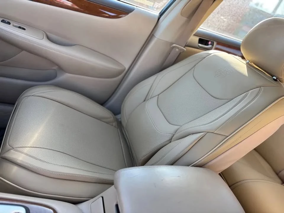 2005 Lexus ES 4th Gen - Image 15 of 20