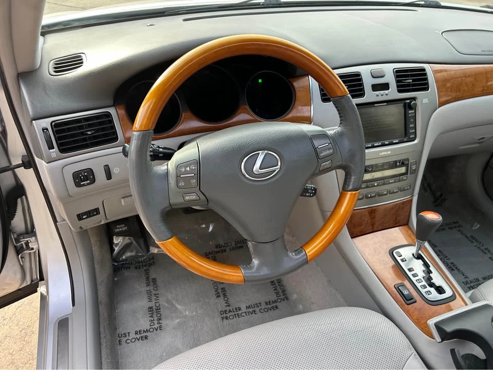 2005 Lexus ES 4th Gen - Image 7 of 20