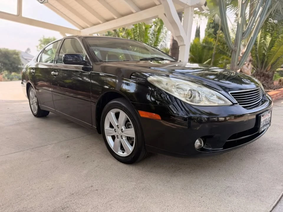 2005 Lexus ES 4th Gen - Image 5 of 10