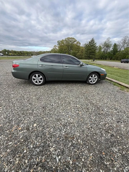 2005 Lexus ES 4th Gen - Image 5 of 14