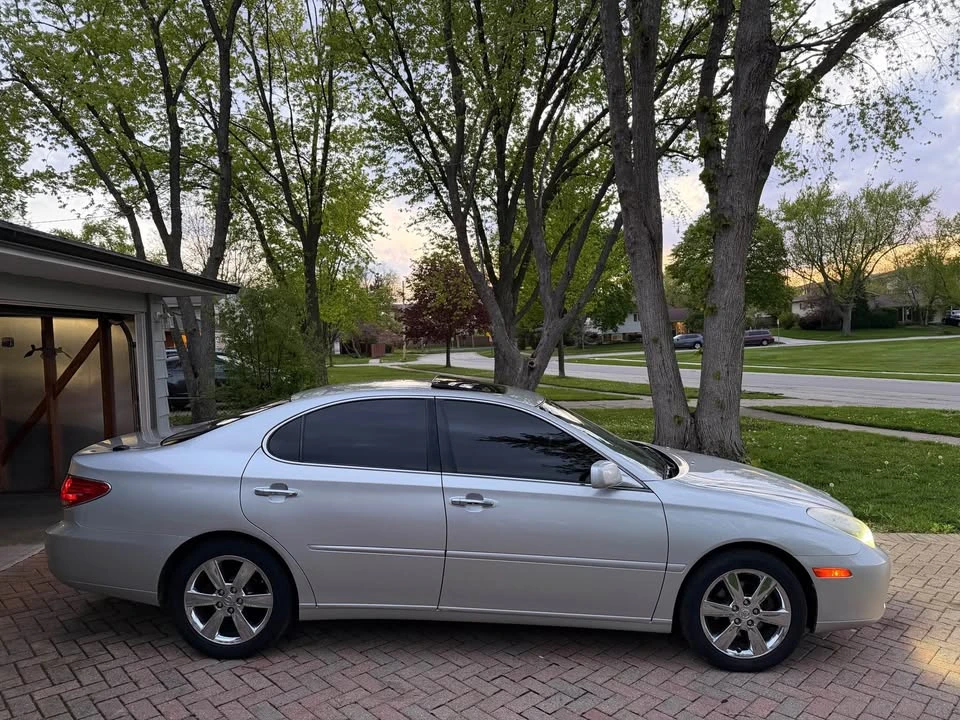 2005 Lexus ES 4th Gen - Image 6 of 19