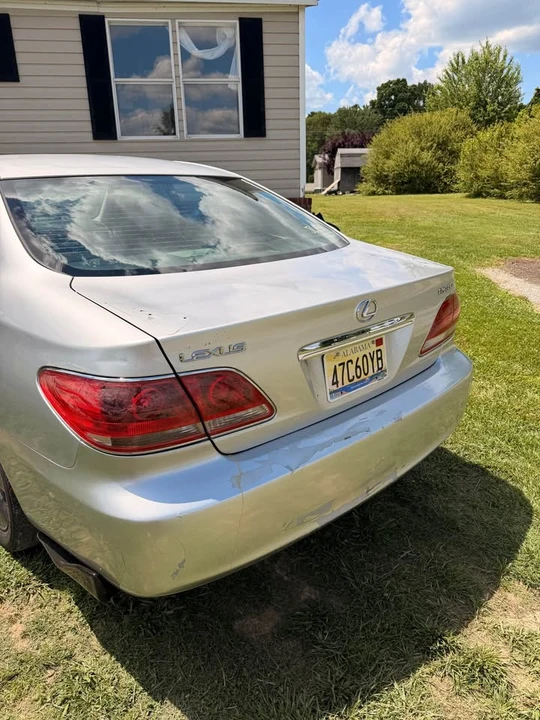 2005 Lexus ES 4th Gen - Image 3 of 7
