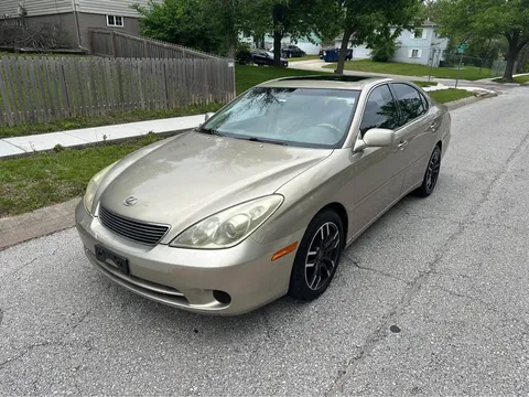 2005 Lexus ES 330 Sedan